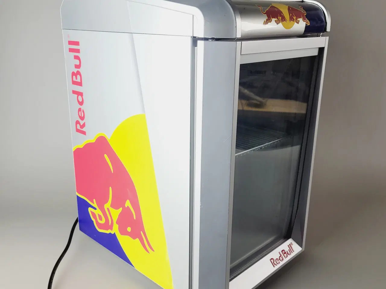 Billede 5 - ⭐️· Original Red Bull mini-køleskab