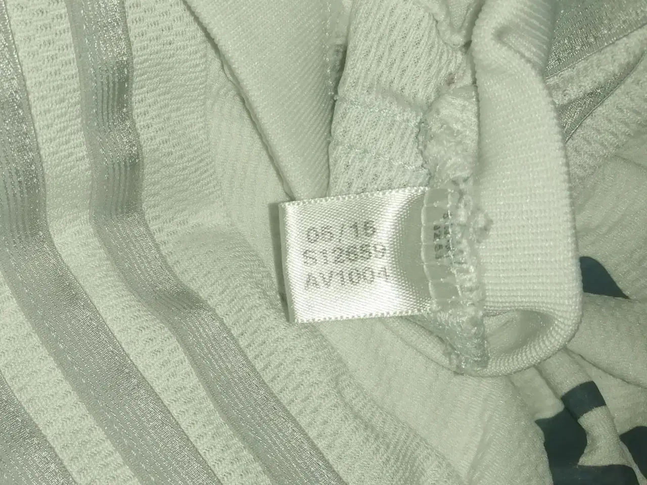 Billede 4 - REAL MADRID C.F. HOME 2015-16, STR. 12 ÅR