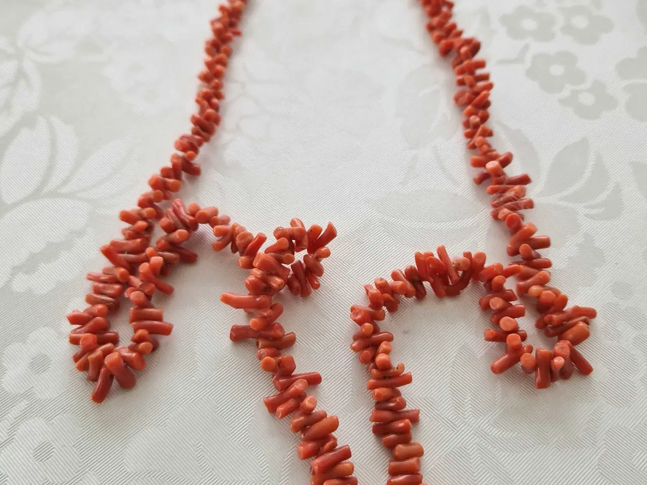 Billede 2 - Vintage koral halskæde 
