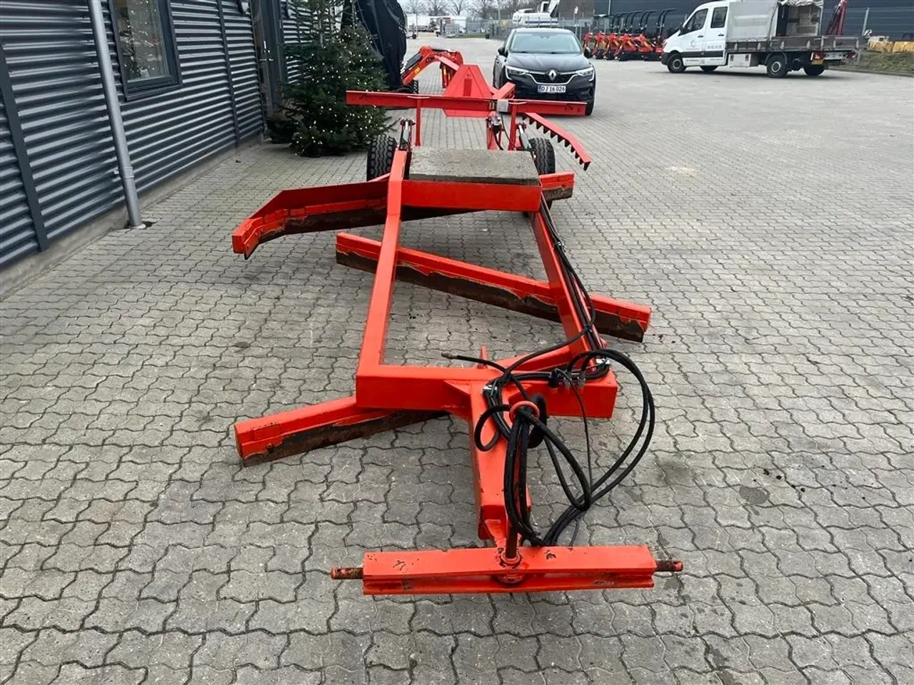 Billede 10 - - - - Kraftig vejhøvl til traktor