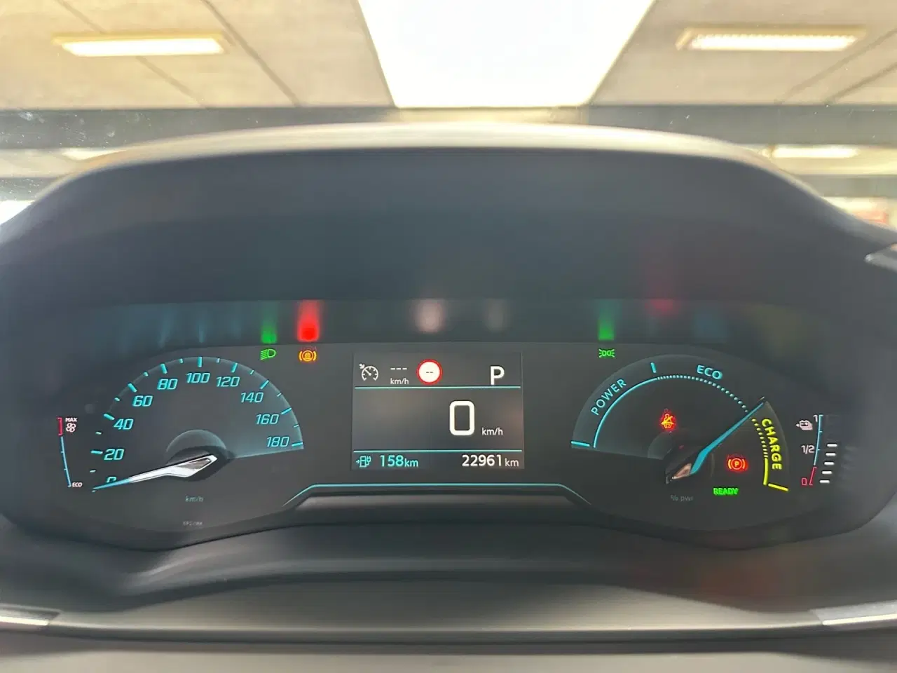 Billede 17 - Peugeot e-2008 50 Allure