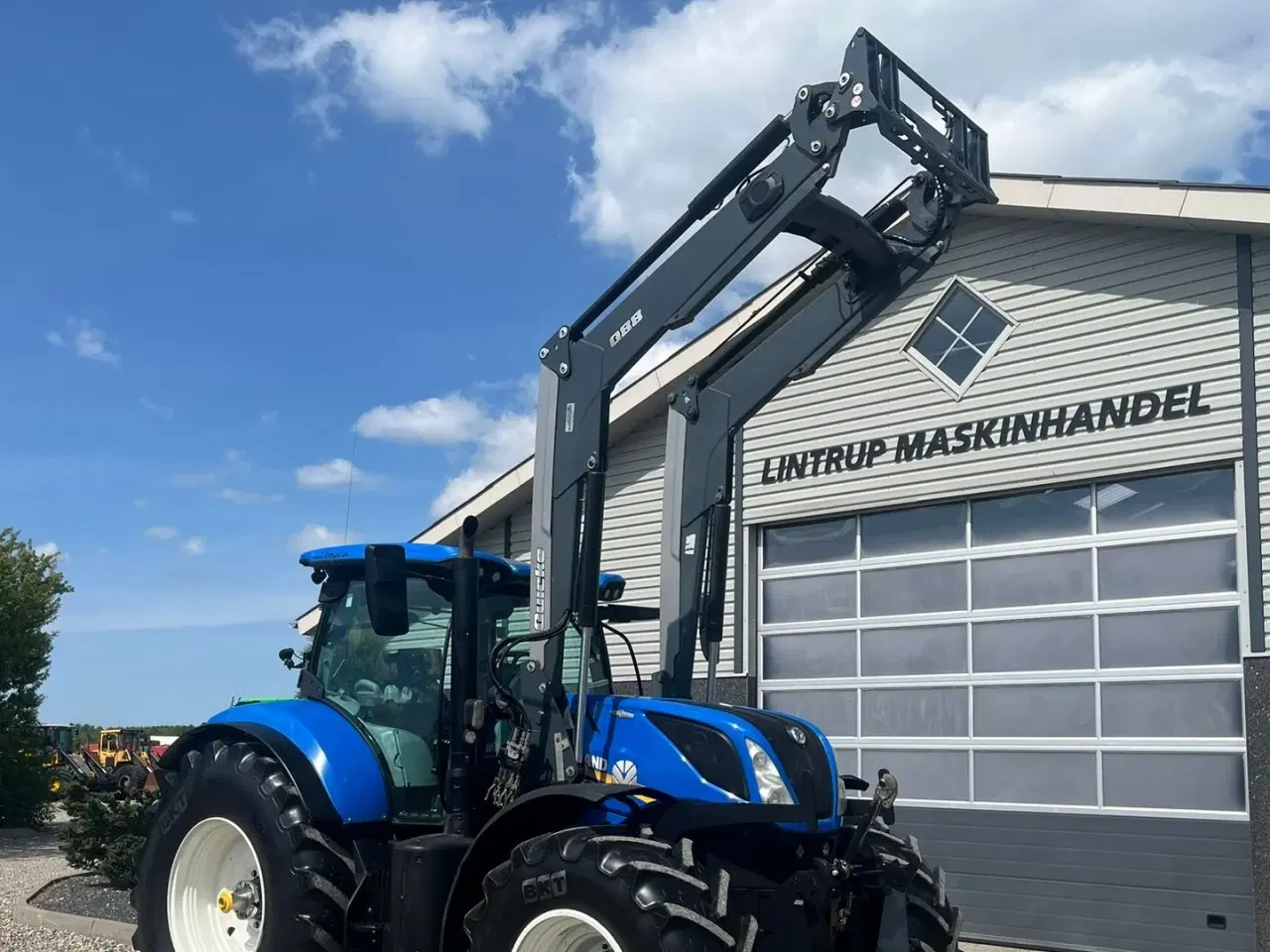 Billede 24 - New Holland T7.270 AC med frontlift og frontlæsser
