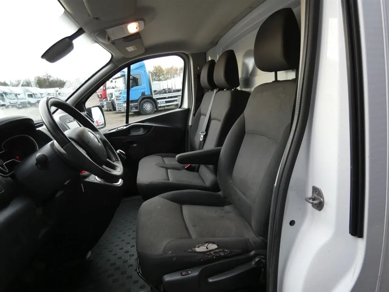 Billede 9 - Renault Trafic T29 L1H1 2,0 DCI 120HK Van 6g