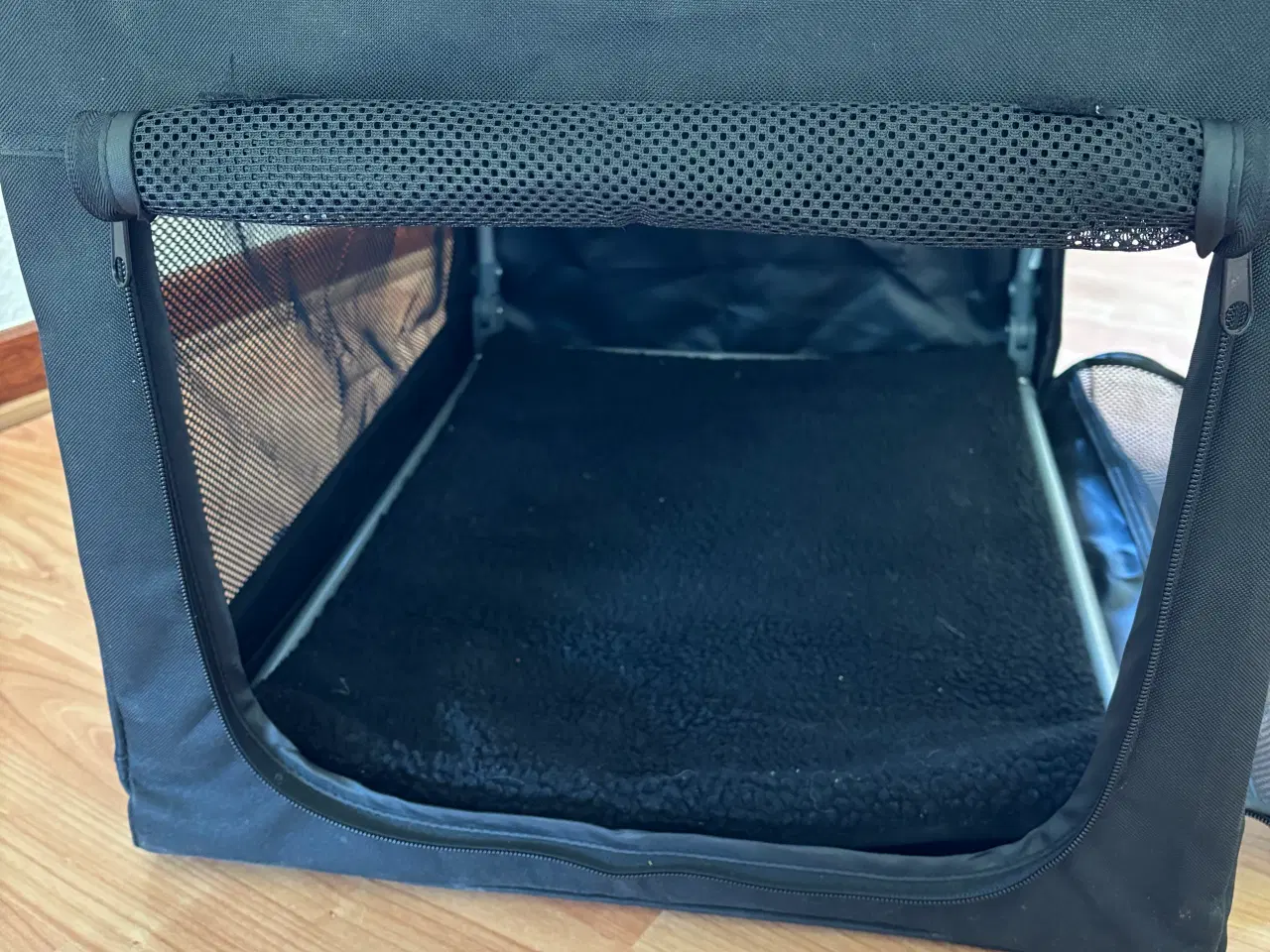 Billede 4 - Transporttaske/bur til lille hund
