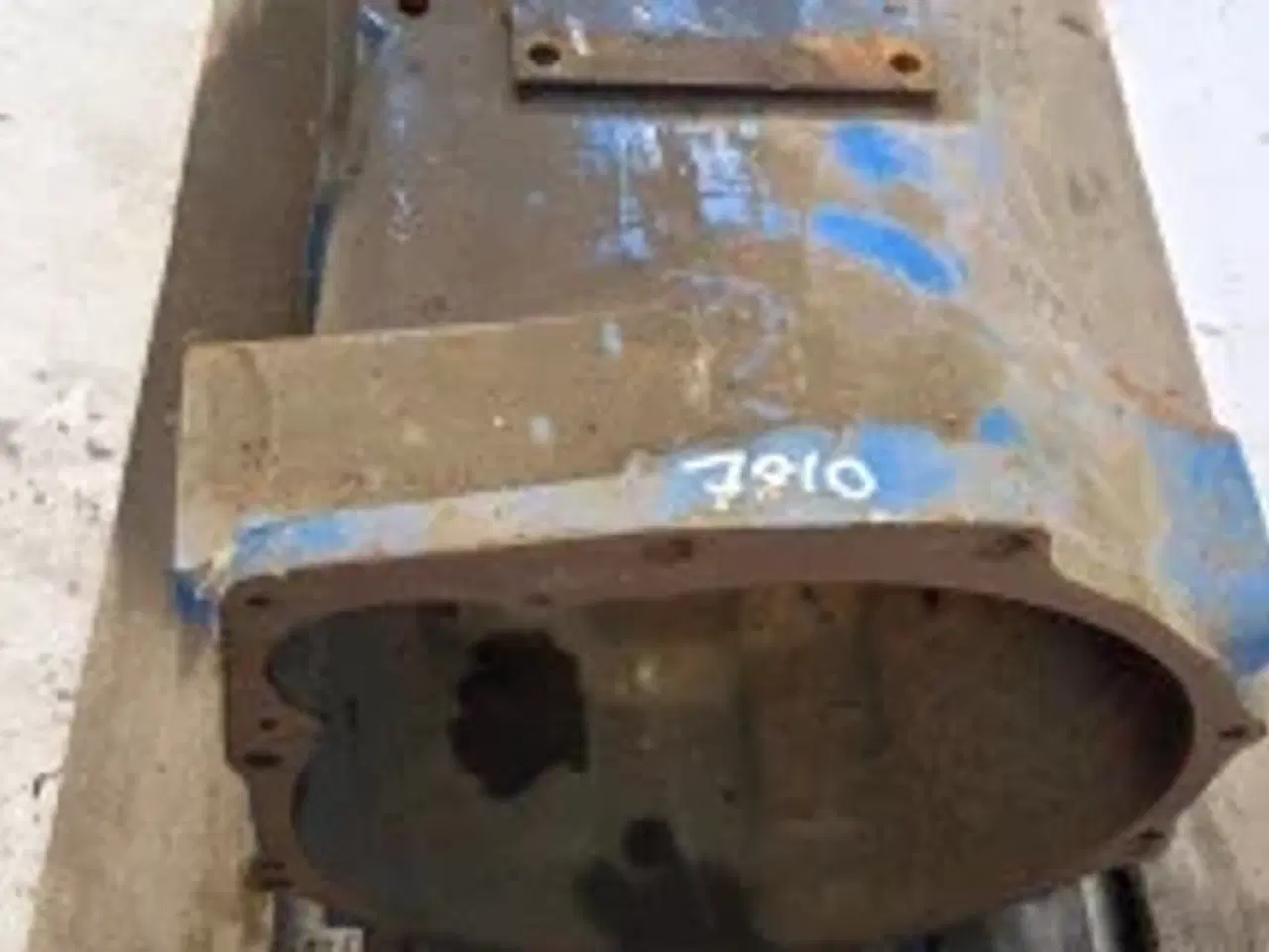 Billede 19 - Ford 8210 Gearkasse Hus E2NN7006EA