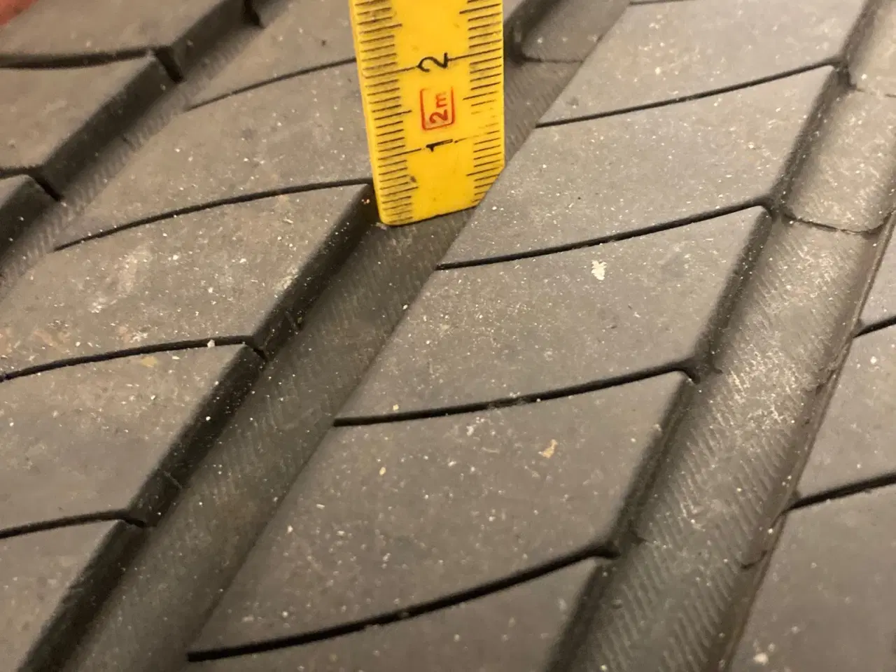 Billede 2 - Sommerdæk Michelin Primacy 4 235/55 R19 105W XL