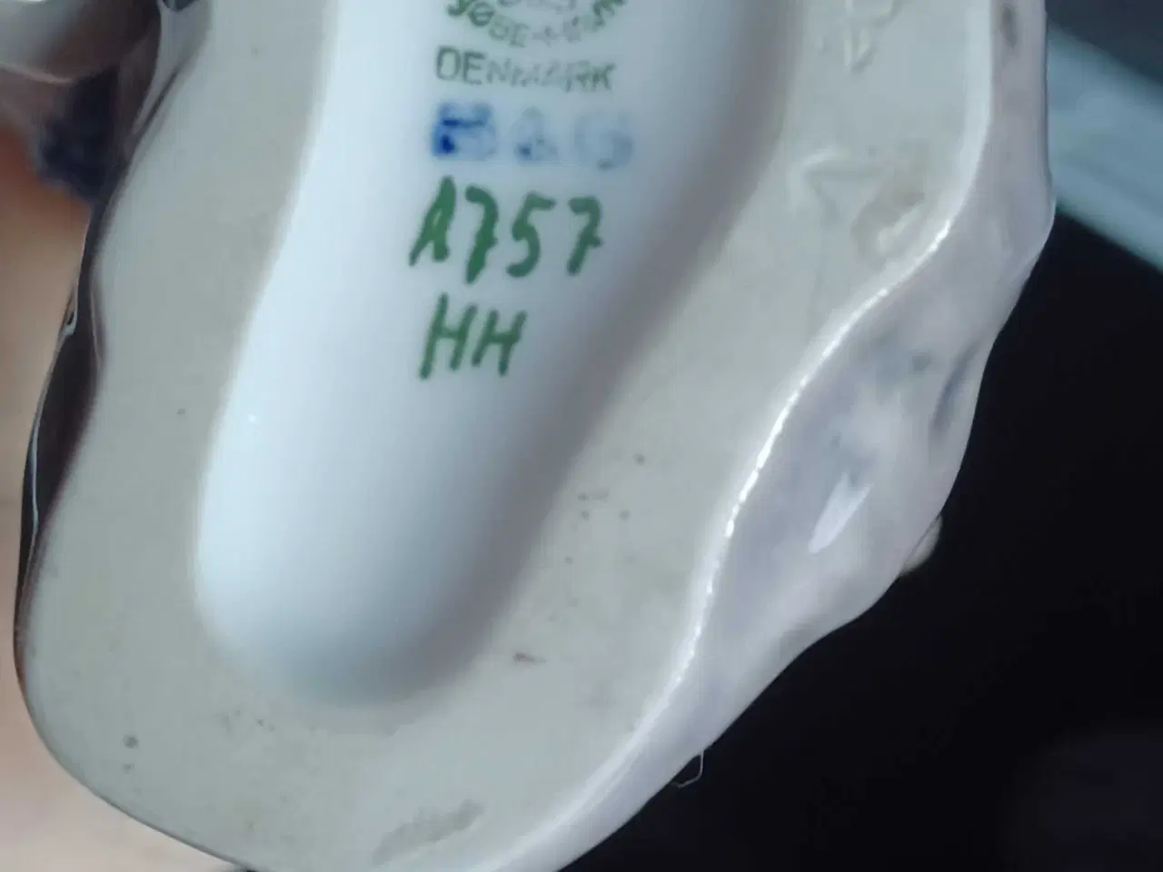 Billede 6 - B&G dreng på sten