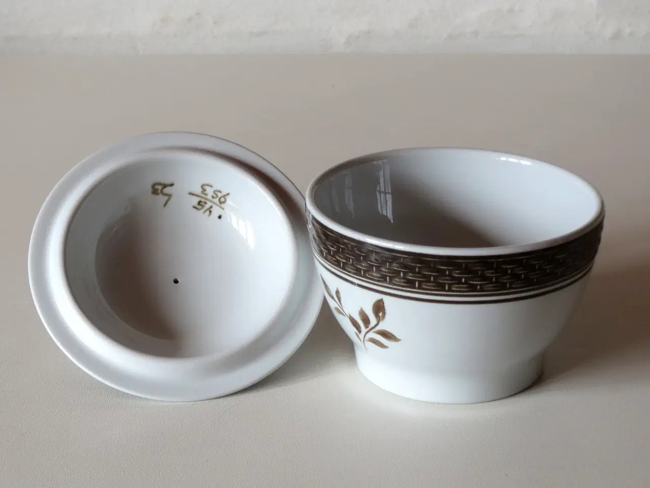 Billede 3 - Royal Copenhagen Brun Tranqebar Sukkerskål