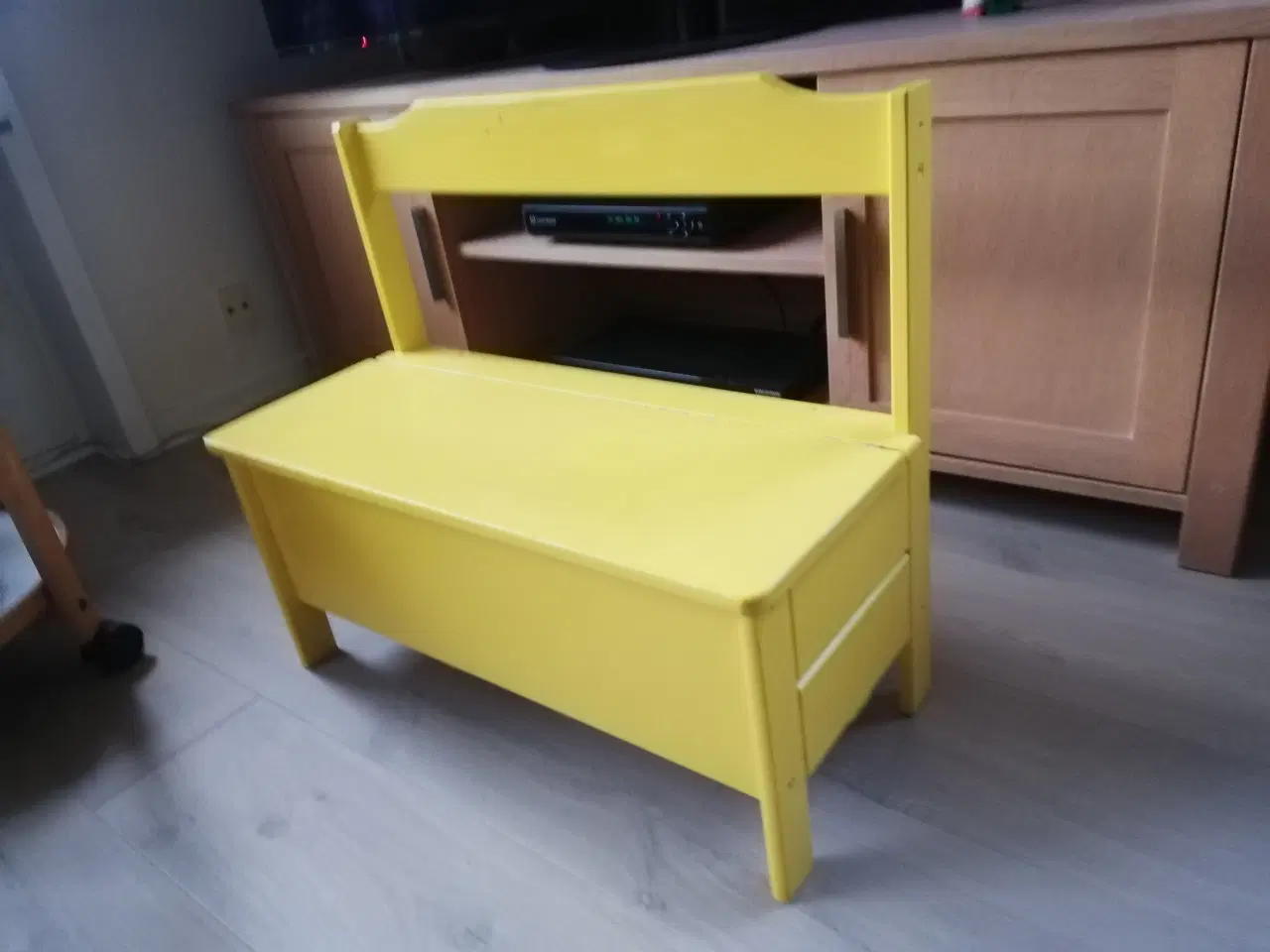 Billede 1 - Slagbænk i træ til børn