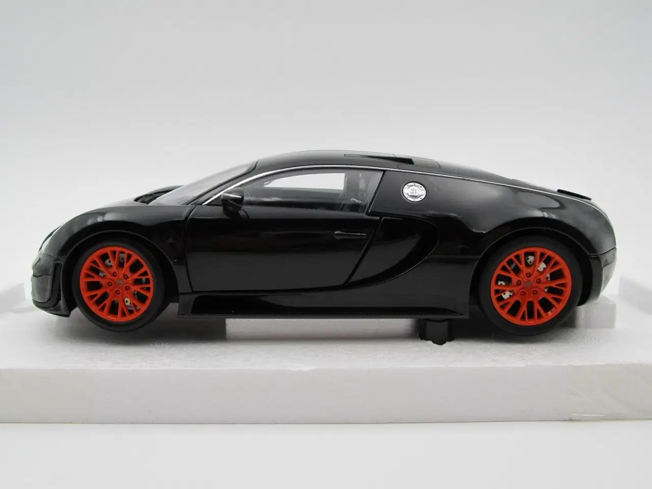 Bugatti Veyron Super Sport Minichamps Svenstrup J