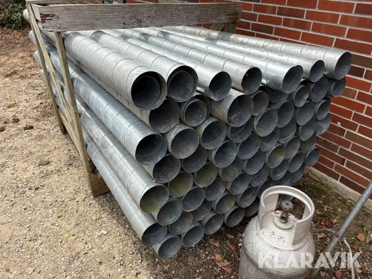 Billede 3 - Ventilationsrør - cirka 70 styks i alt