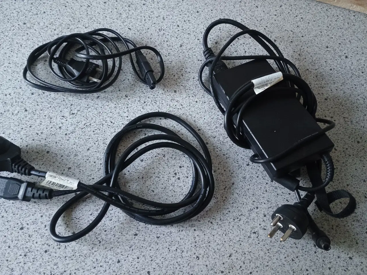 Billede 11 - Kabler til bærbar pc, aldrig brugt 