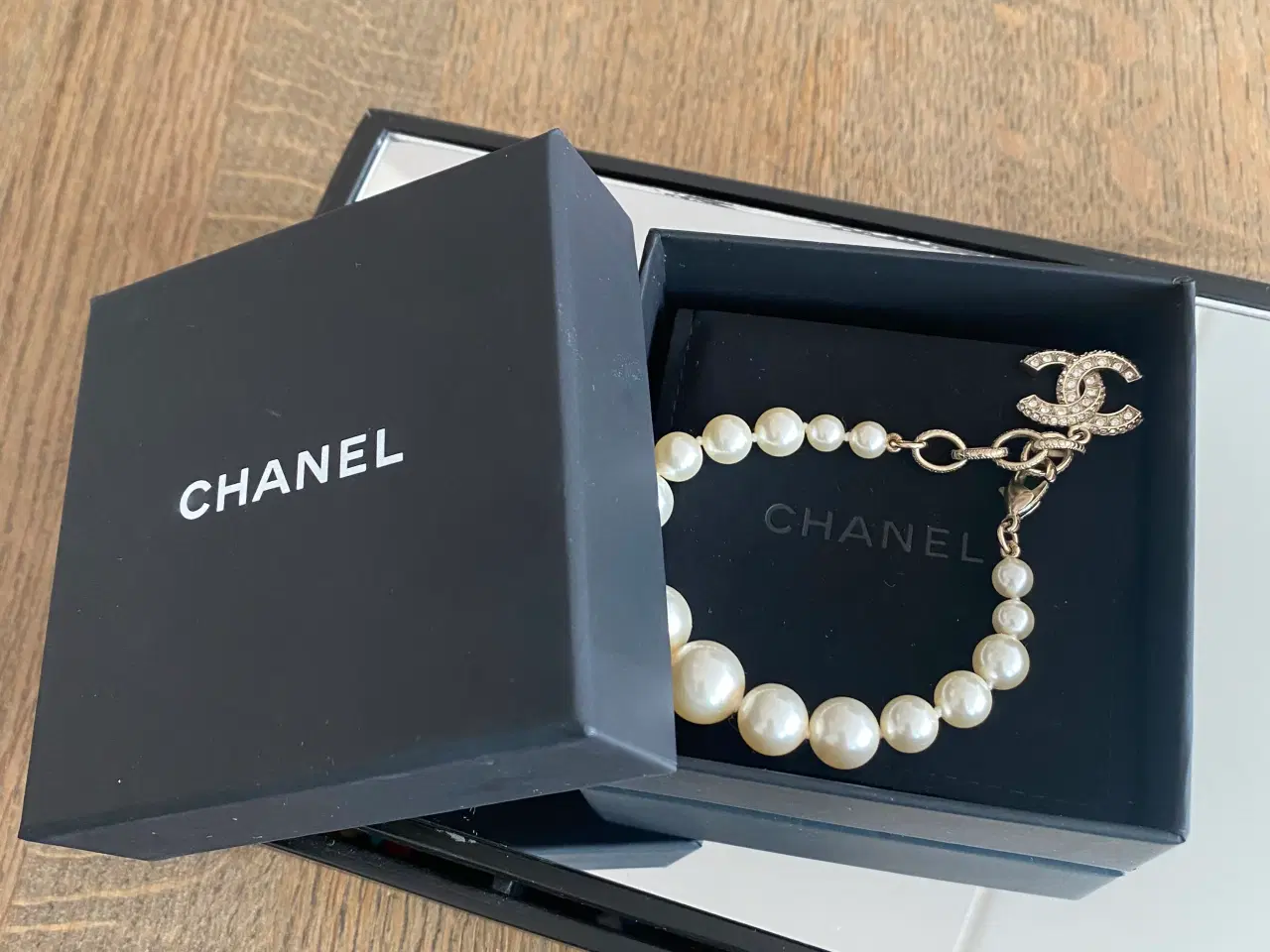 Billede 5 - Smukt Chanel armbånd