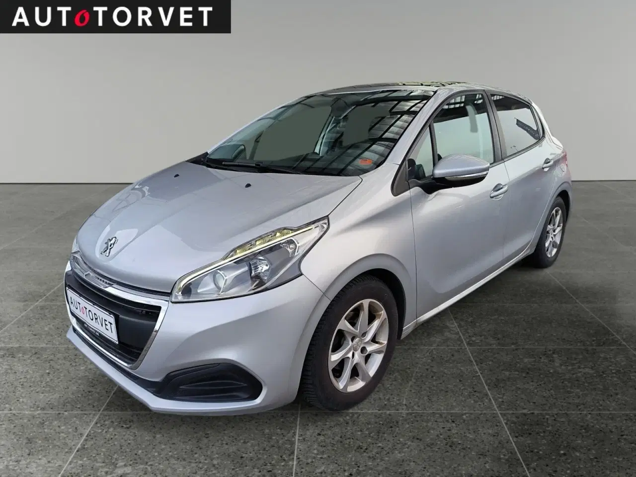 Billede 1 - Peugeot 208 1,6 BlueHDi 100 Intense