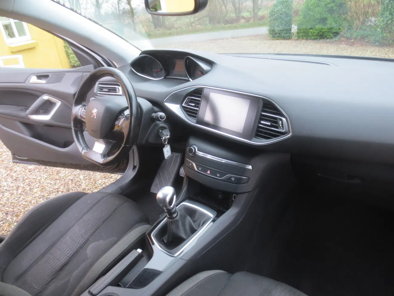 Billede 17 - Peugeot 308 1.6 Blue HDi Årg 2015 Nysynet