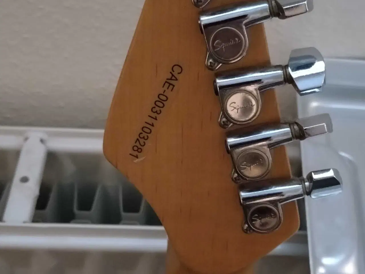 Billede 3 - Fender Squire strat