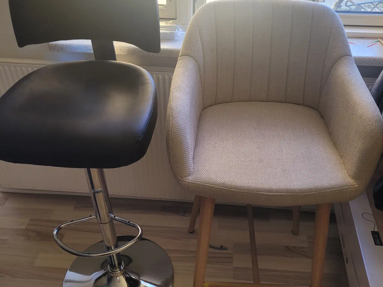 Billede 1 - Højstole/Barstol 250kr pr stk