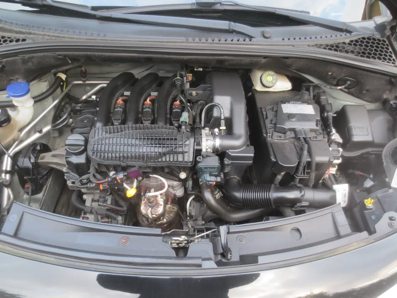 Billede 20 - Citroen C 3 1.2 i 82 Hk År 2016. Nysynet.