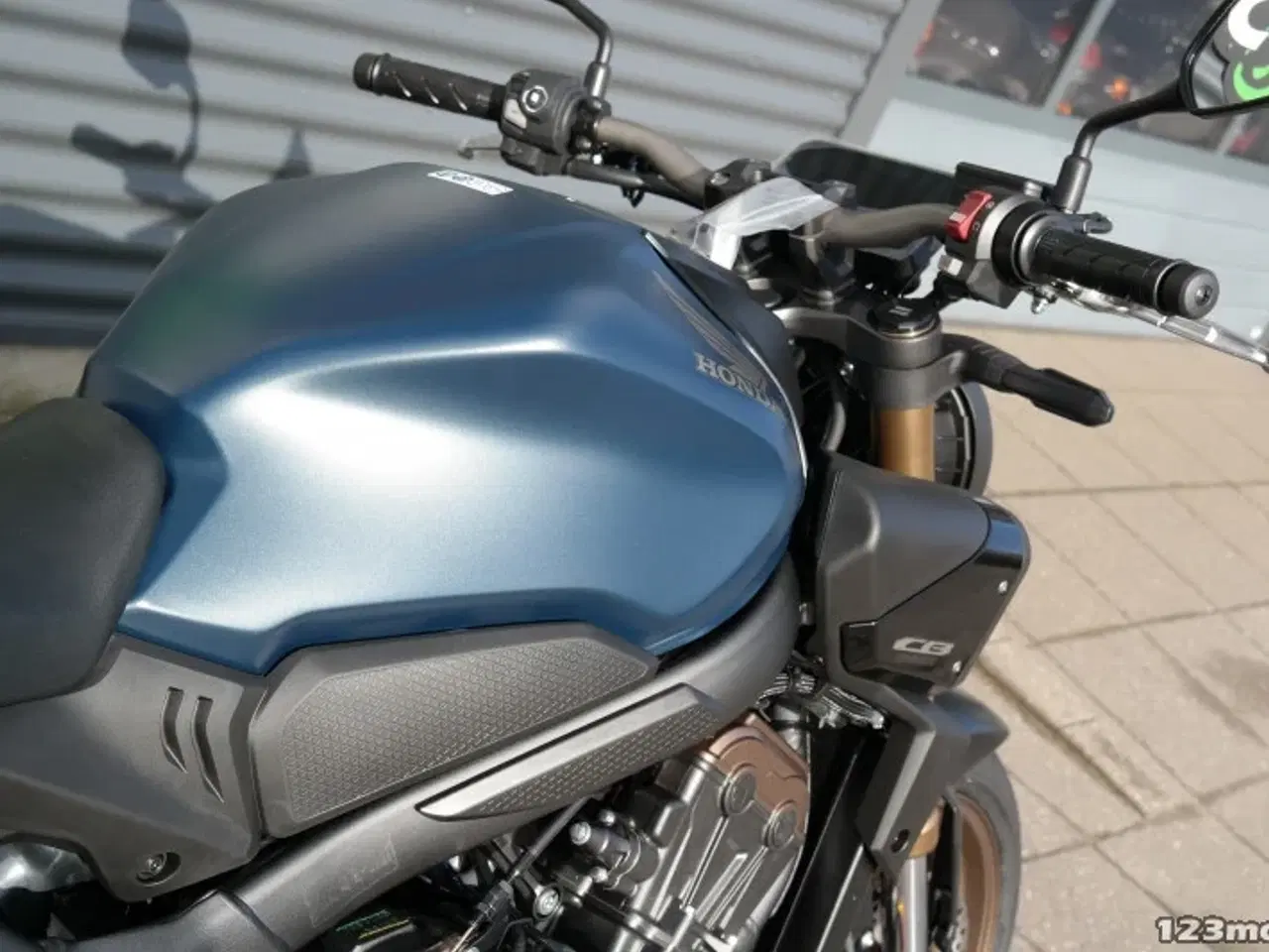 Billede 10 - Honda CB 650 R E-Clutch MC-SYD       BYTTER GERNE