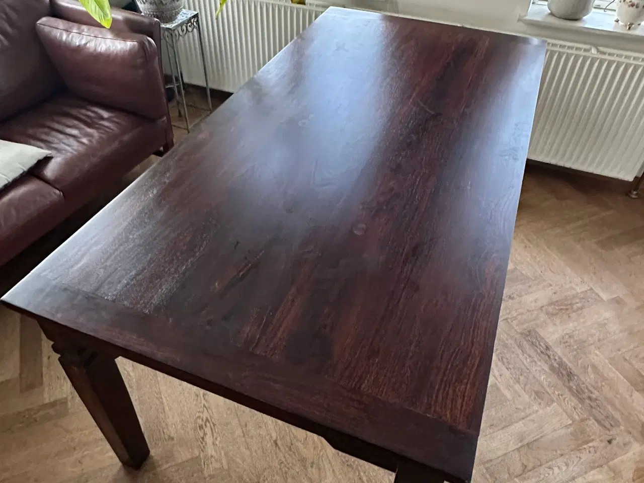 Billede 6 - Antikt Spisebord i Massiv Træ