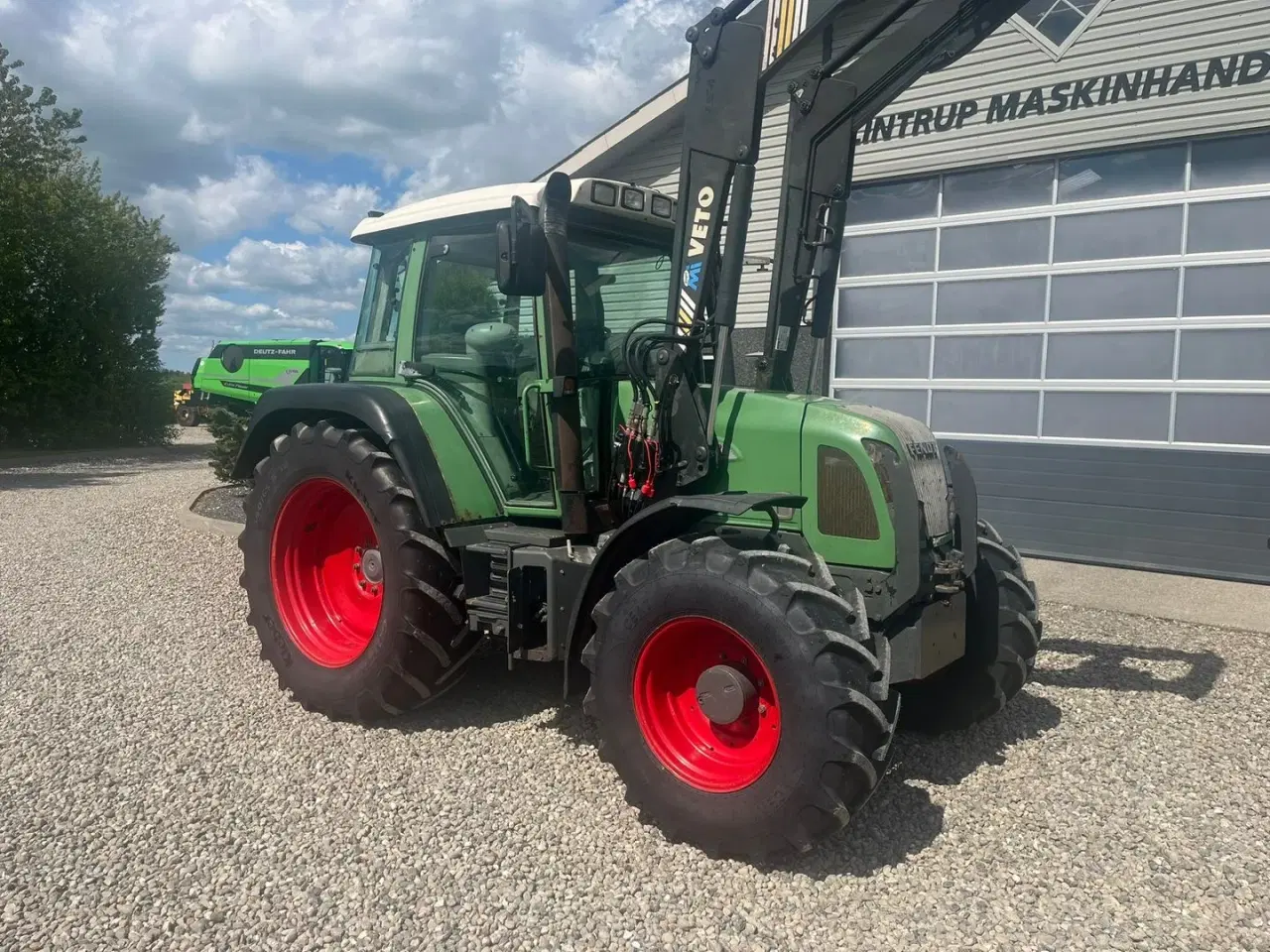 Billede 15 - Fendt 410 Vario med frontlæsser.