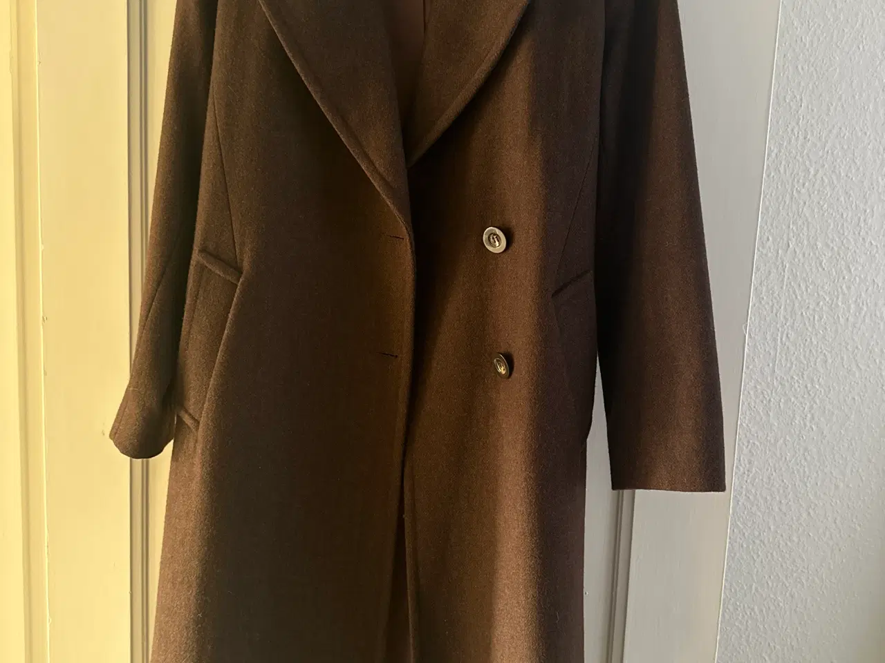 Billede 1 - Women's coat Established in 1986 Copenhagen