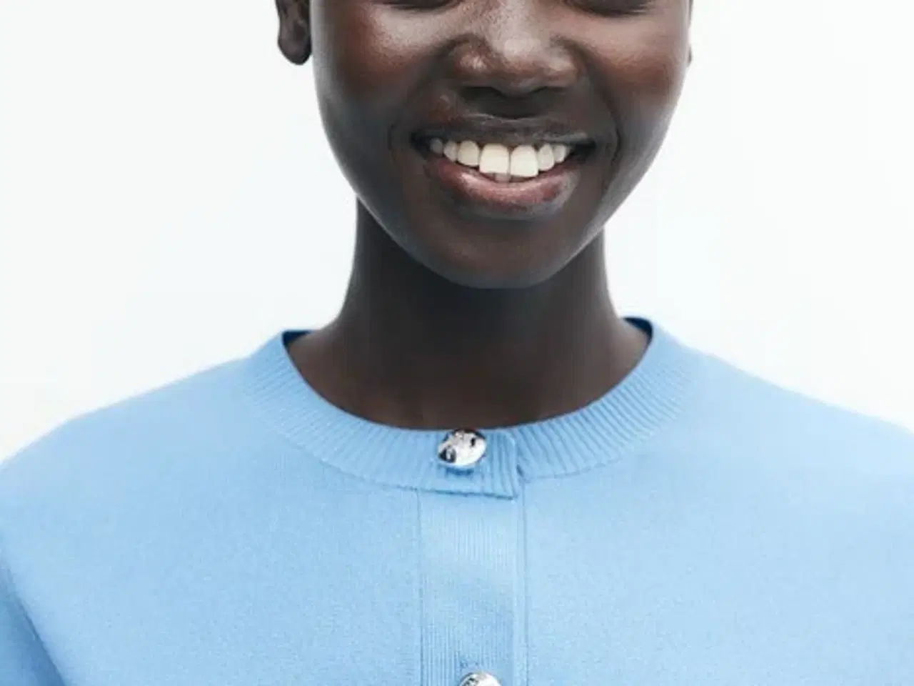 Billede 3 - Fin lille cardigan i flot blå farve fra H&M