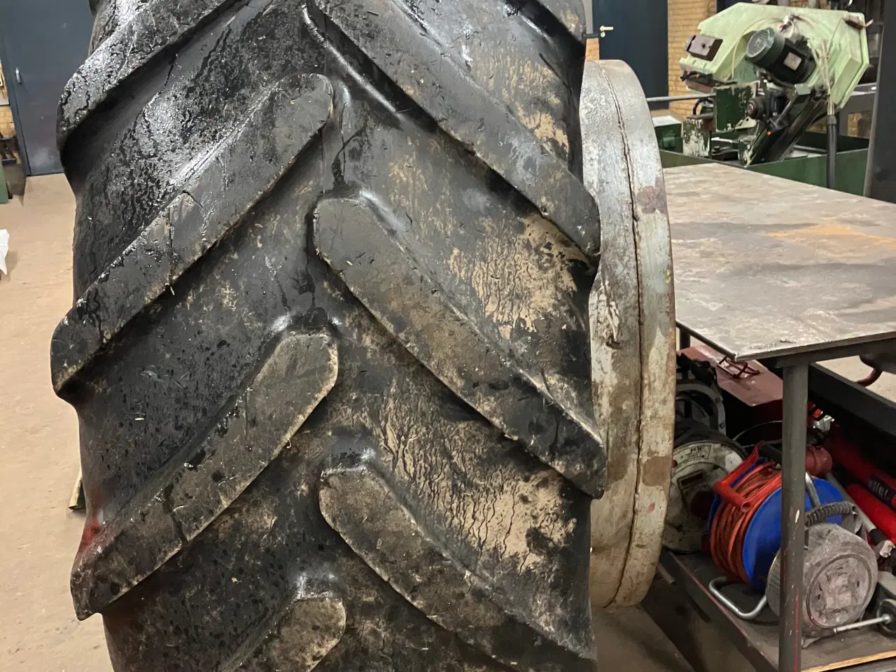 Billede 2 - 650/65r42 tvillingehjul 