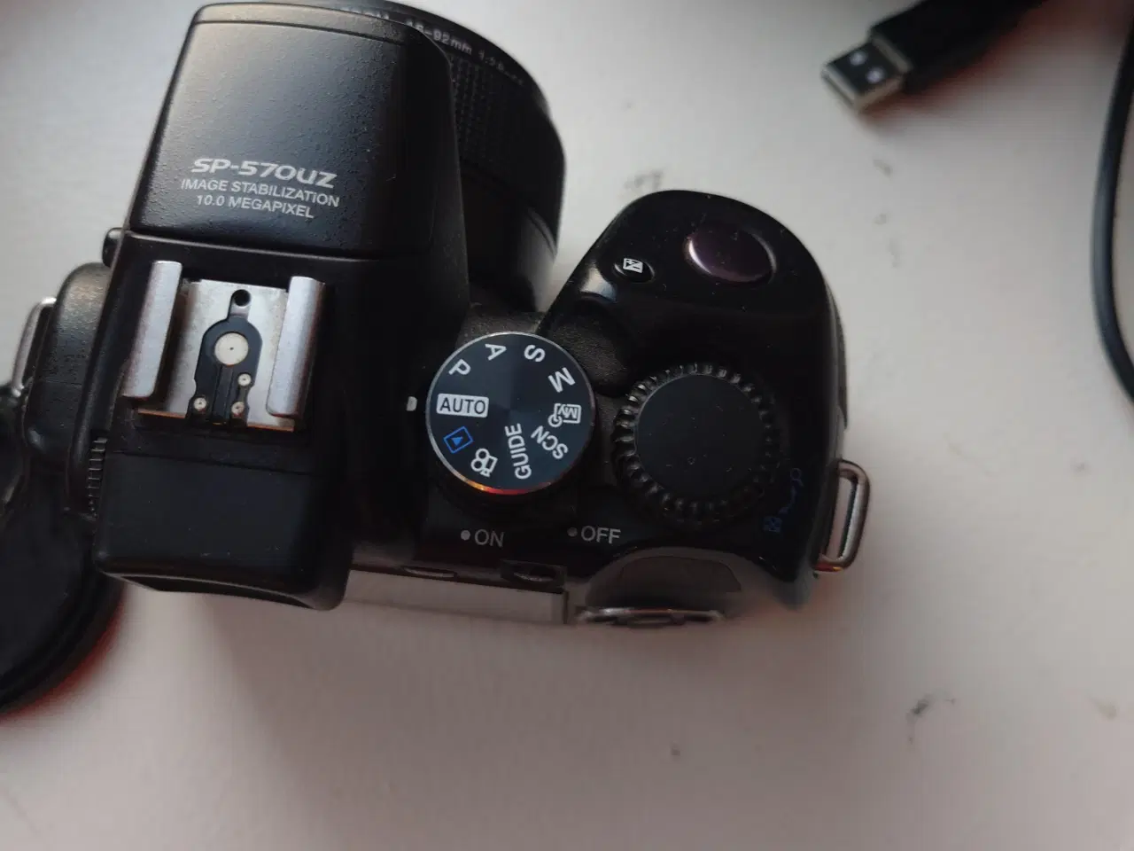 Billede 3 - Olympus  SP-570 UZ 10mp  8 gb ram Kompakt kamera 