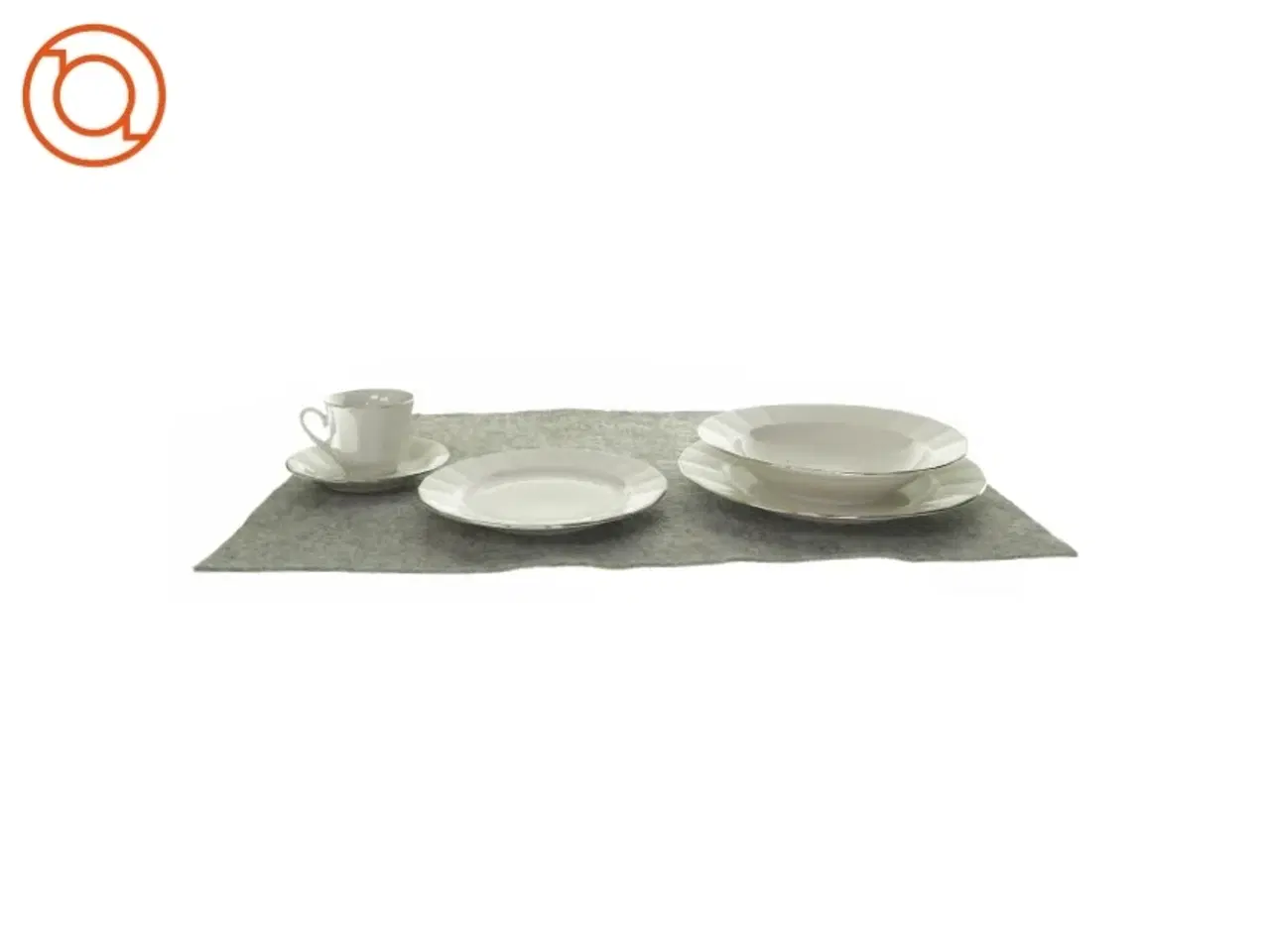 Billede 1 - Stort porcelænsstel