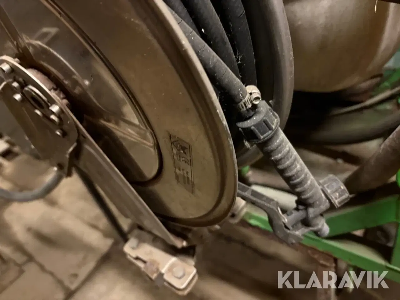 Billede 11 - Sprøjte på vogn Kyndestoft UNI-deicer