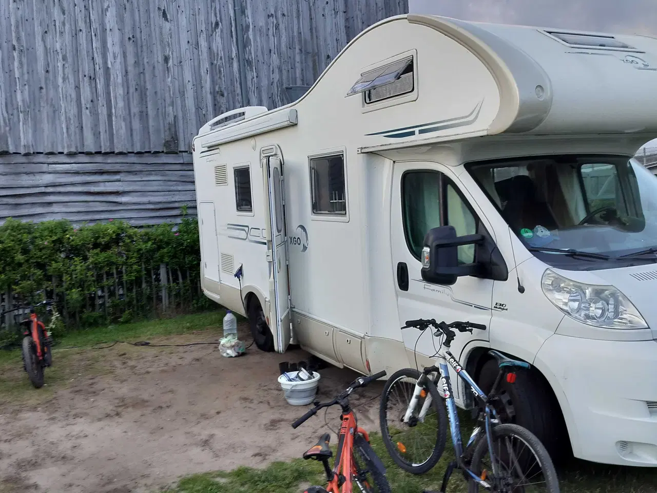 Billede 15 - Autocamper med køje, til den store familie.