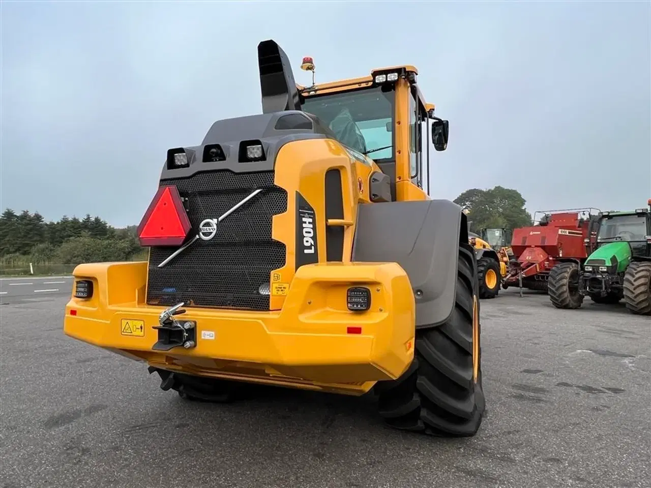 Billede 9 - Volvo L 90 H AGRICULTURE OG LANG BOM! KUN 1200 TIMER! TIL OMGÅENDE LEVERING!