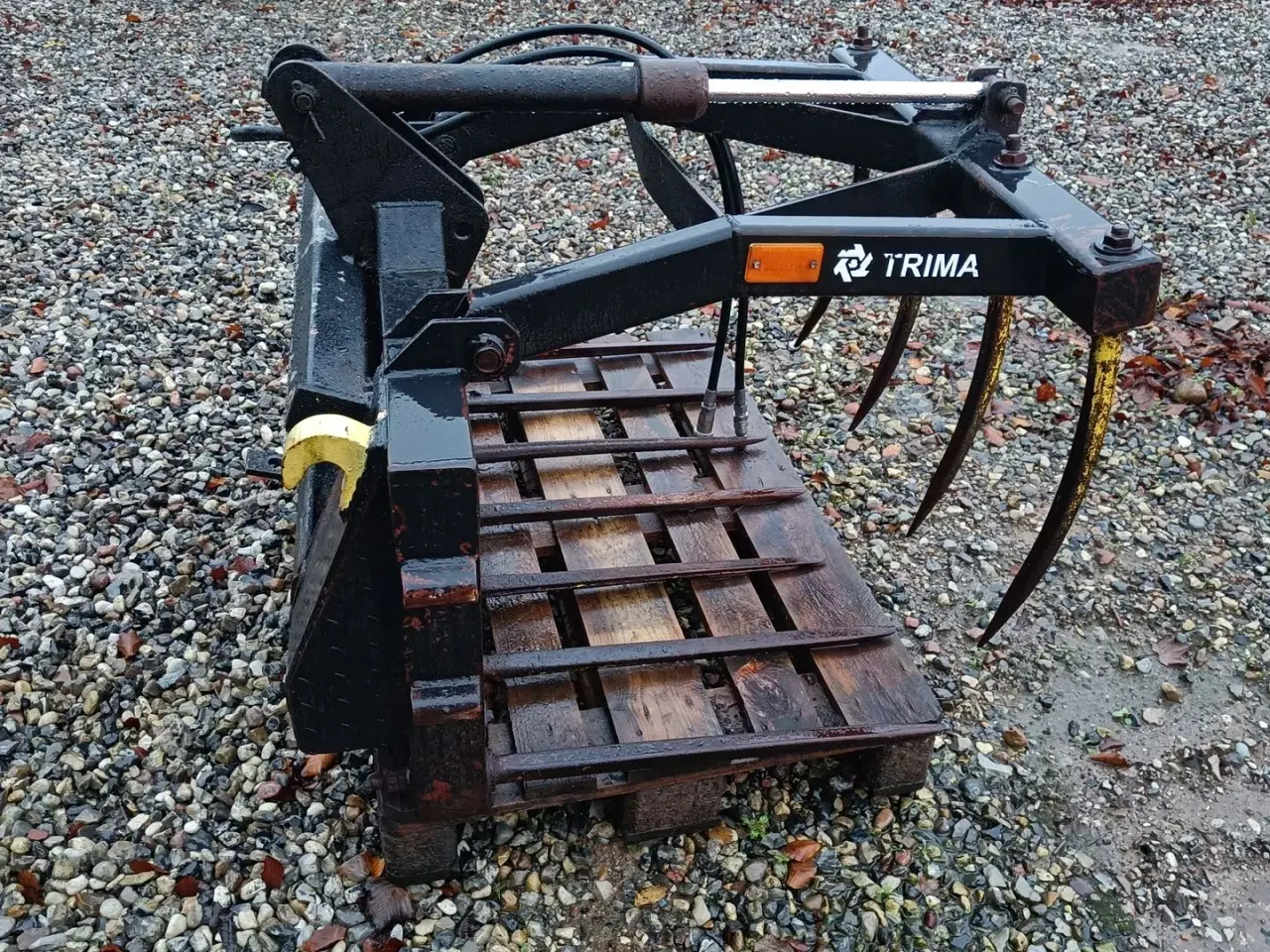 Billede 2 - Trima overfaldsgreb har siddet på en Uniloader