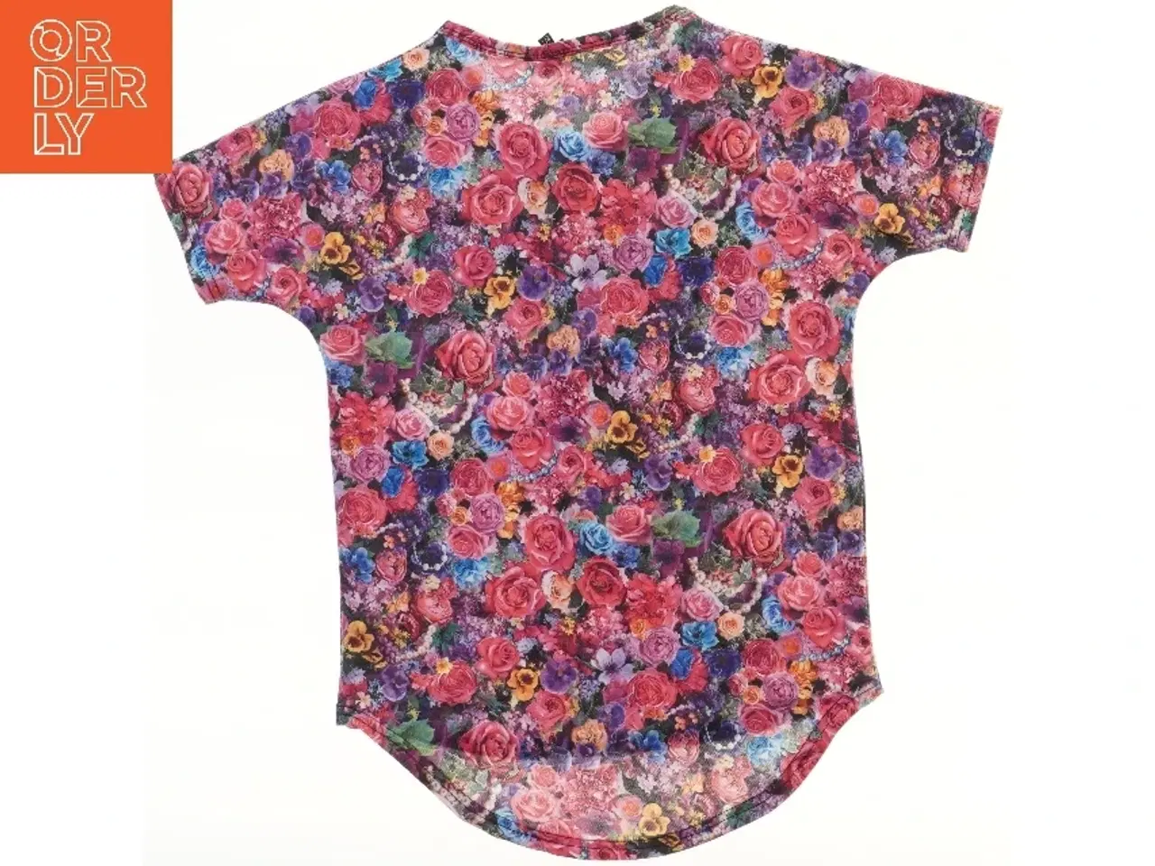 Billede 2 - Blomstret T-Shirt fra Kids Up (str. 116)