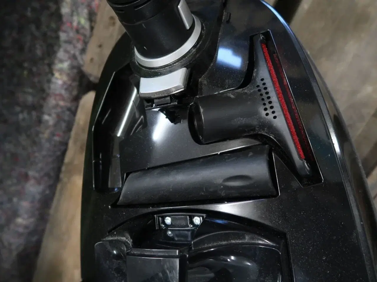 Billede 4 - Støvsuger NILFISK Elite