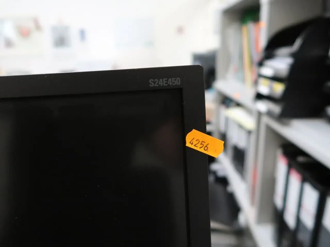 Billede 5 - Computerskærm SAMSUNG S24E450, tastatur, mus, dockingstation DELL