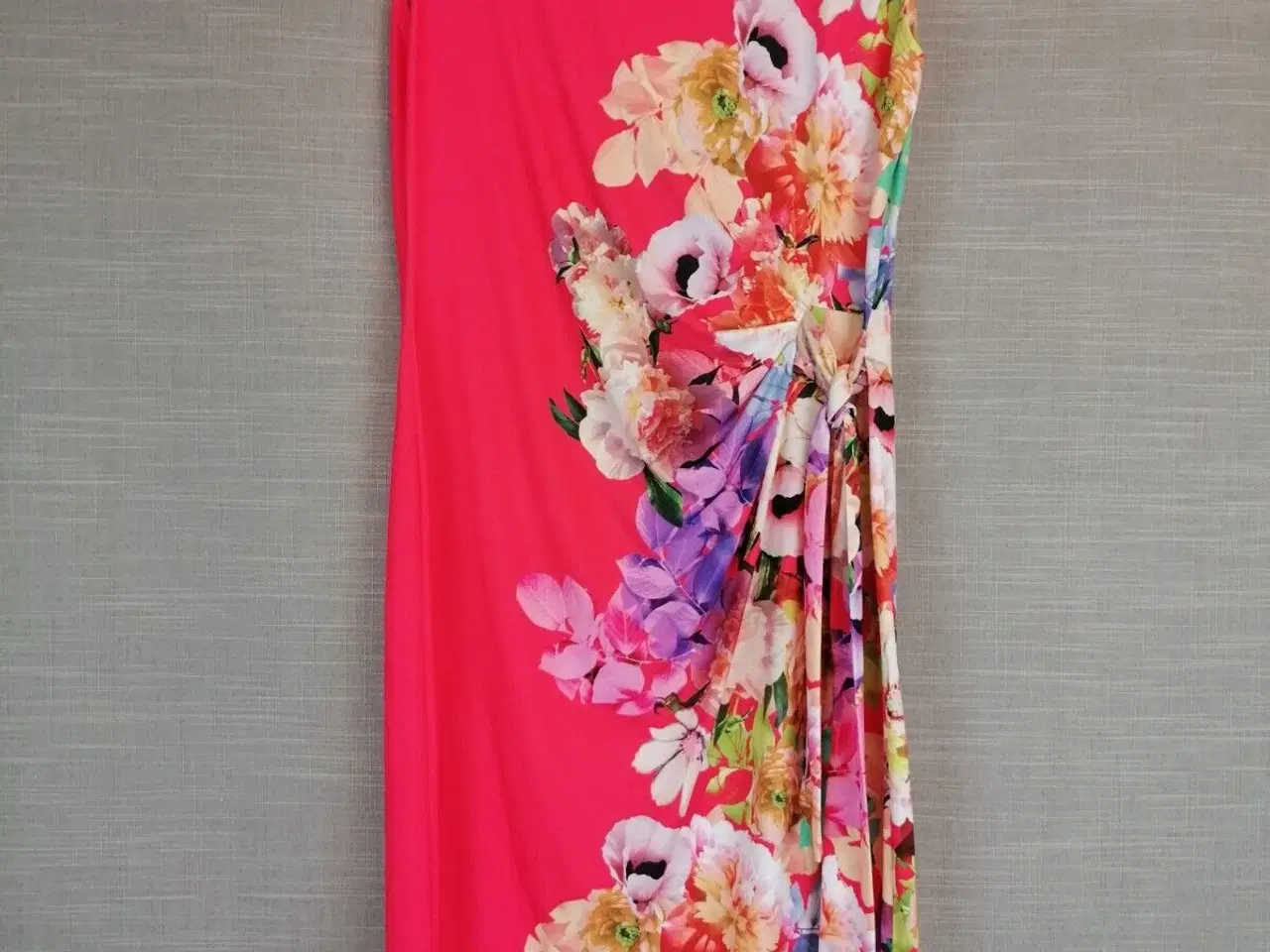 Billede 5 - smuk kjole fra Wallis Brandet Størrelse :medium