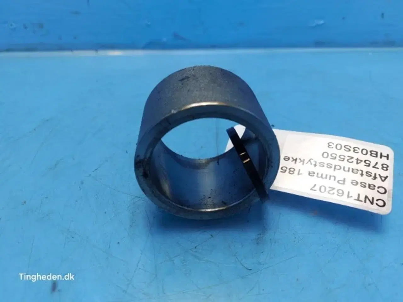 Billede 3 - Case Puma 185 Afstandsstykke 87542550