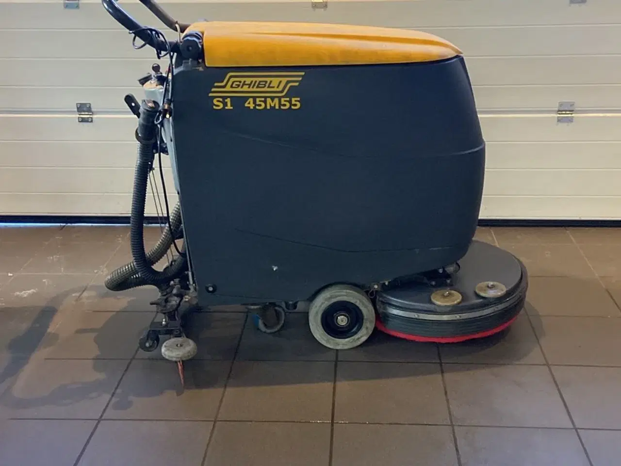 Billede 1 - Ghibli Gulvvasker sælges