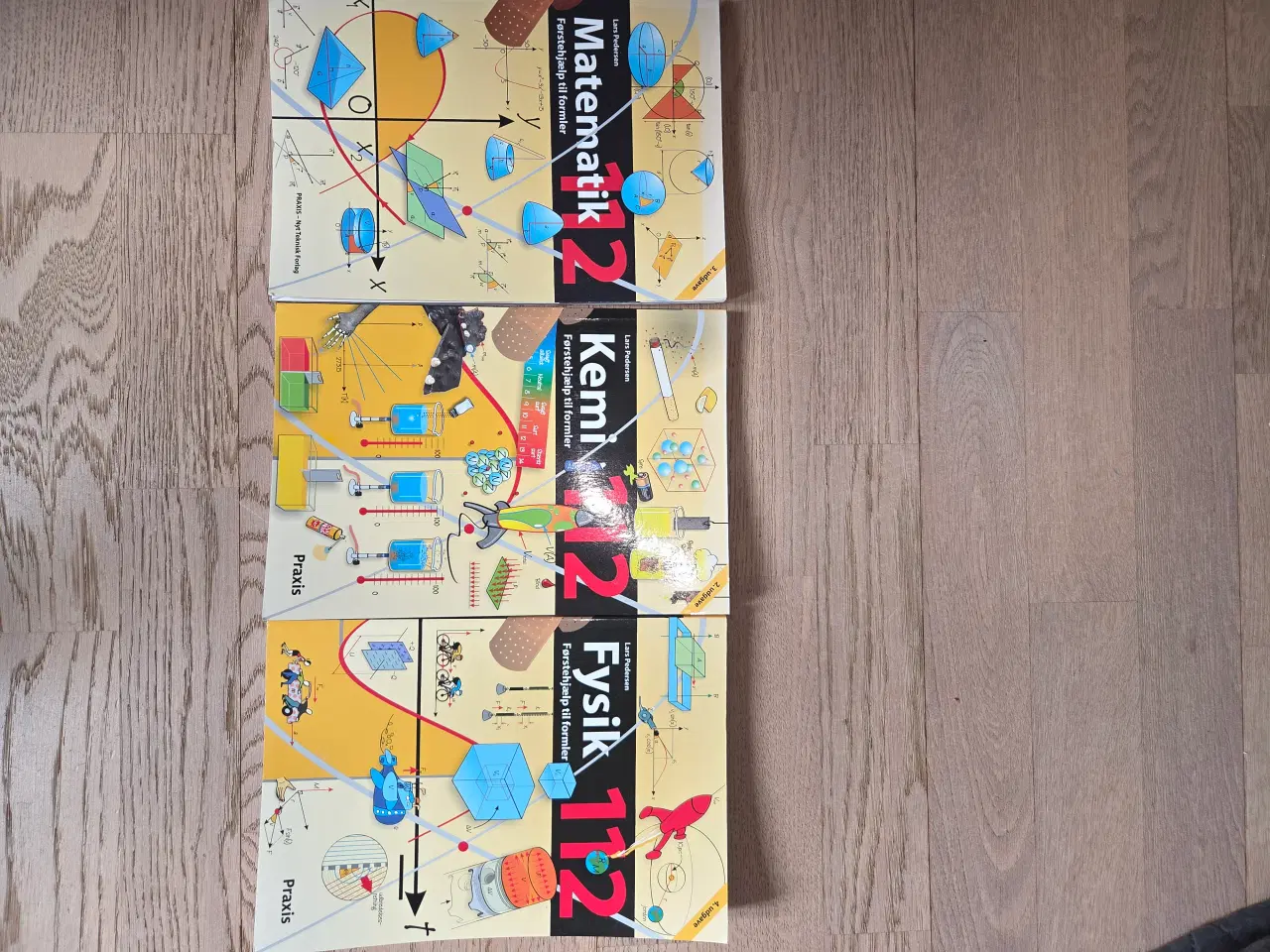 Billede 1 - Matematik 112 / Kemi 112 / Fysik 112