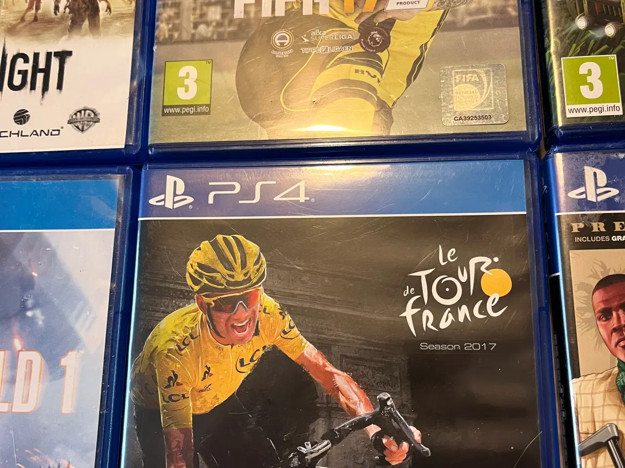 Billede 5 - Playsatation 4 2 stk med spil 