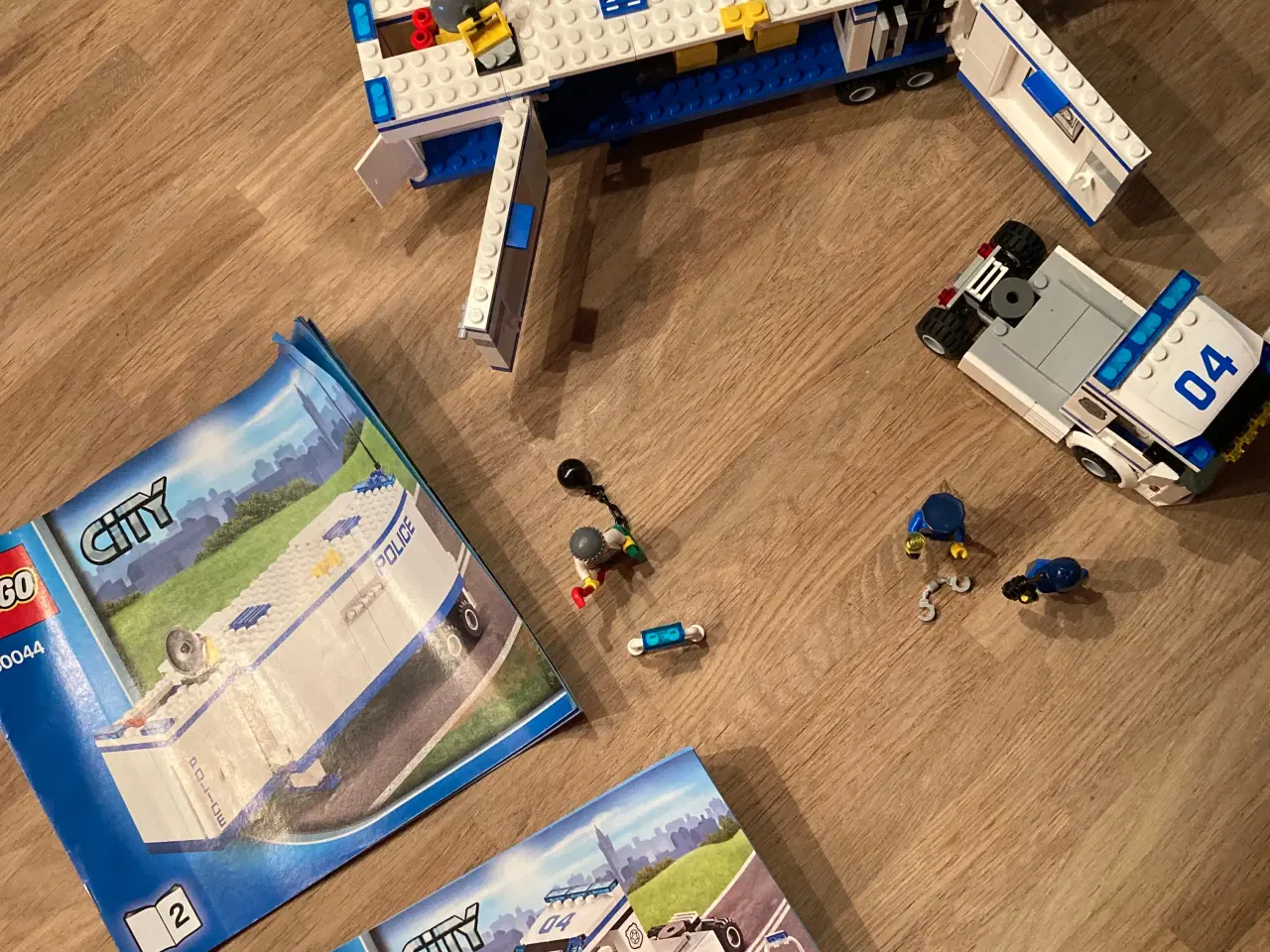 Billede 1 - Lego city mobil politienhed 60044