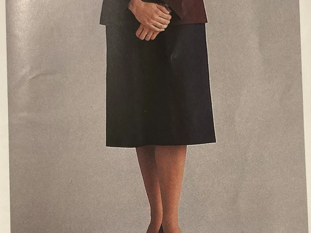 Billede 5 - Serverings jakke & nederdel Flyselskab SAS