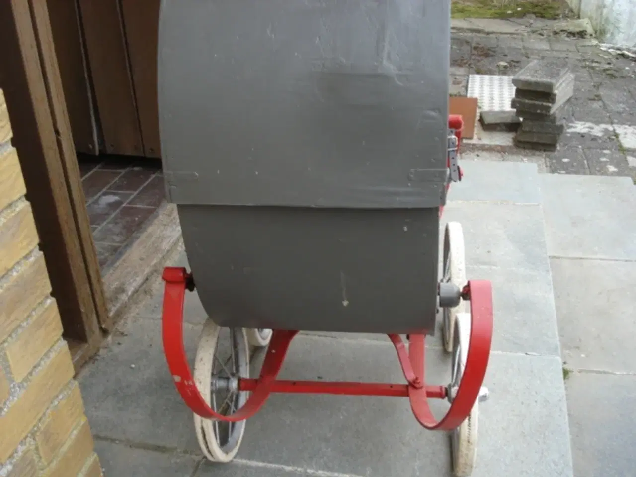 Billede 2 - Antik Dukke barnevogn