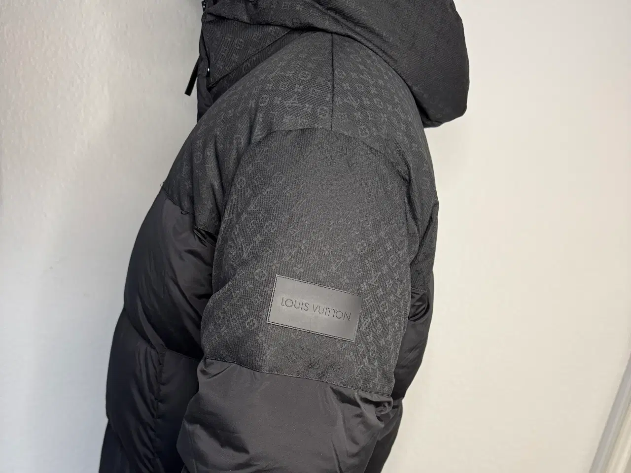 Billede 2 - Louis Vuitton Down Blouson Jakke