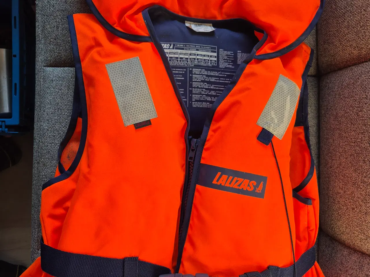 Billede 1 - Redningsvest Larizas  90 kg…125 N  Aldrig  brugt