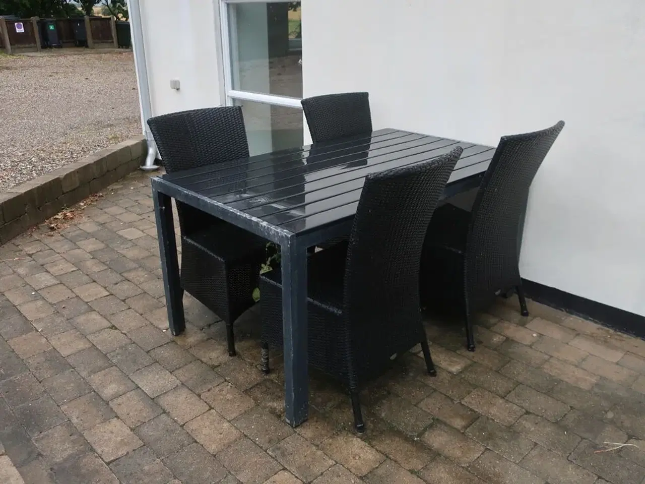 Billede 4 - Havebord med stole