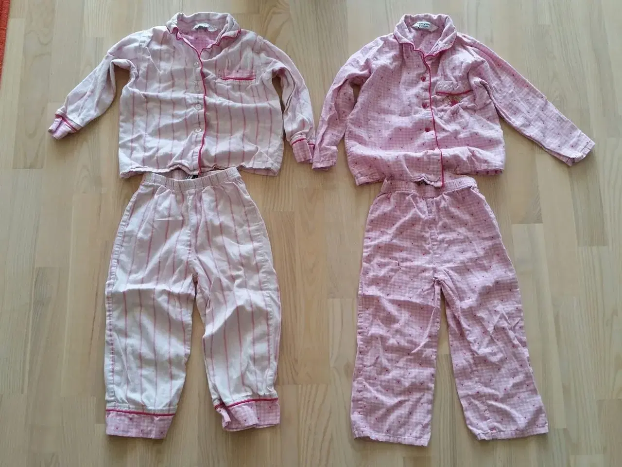 Billede 1 - 2 x pyjamas