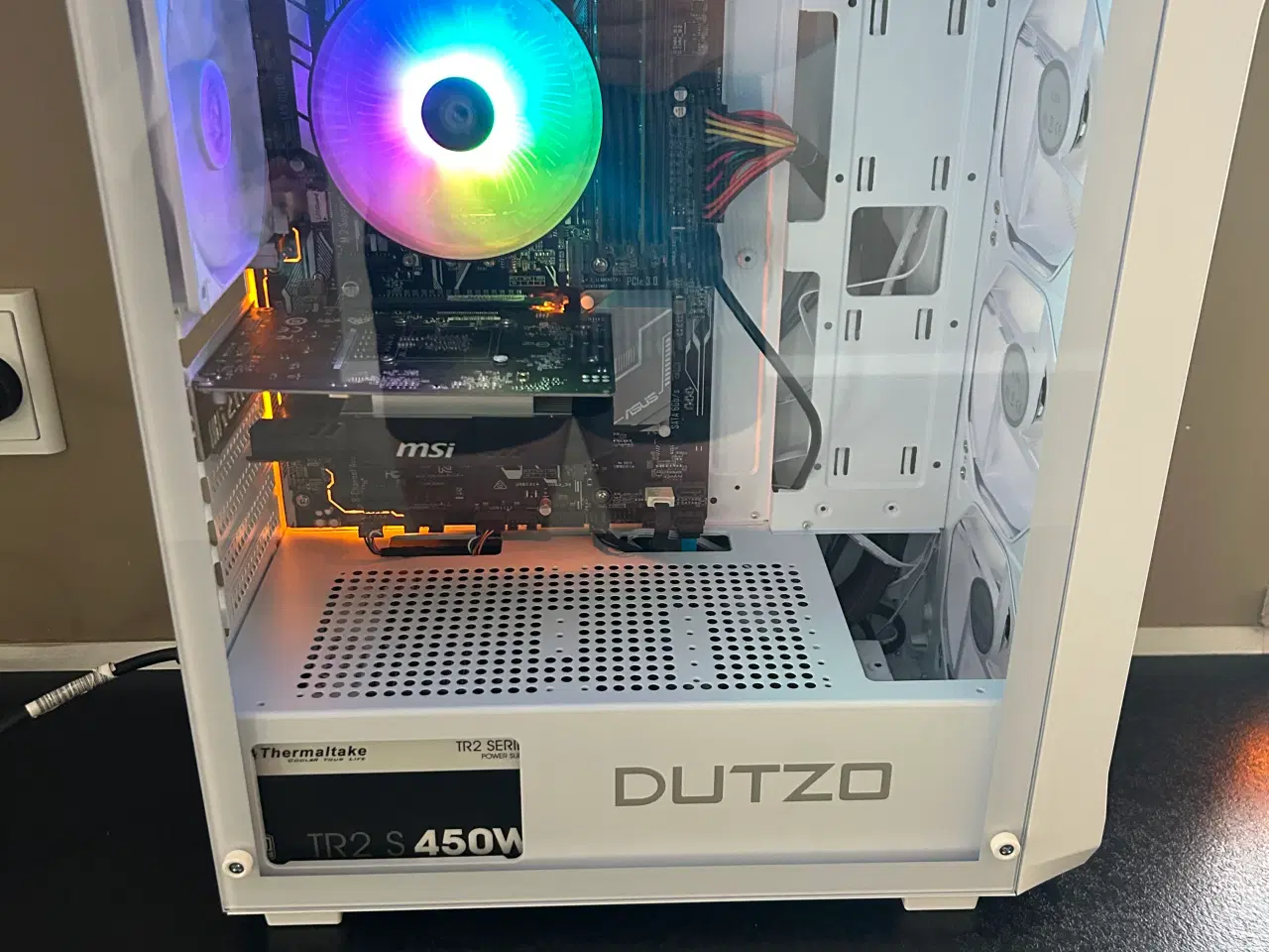 Billede 12 - 💻 Stilet RGB Gaming-PC – perfekt til eSport og kl